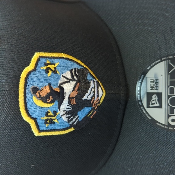 Roberto Clemente Pirates hats bundle - Picture 4 of 5